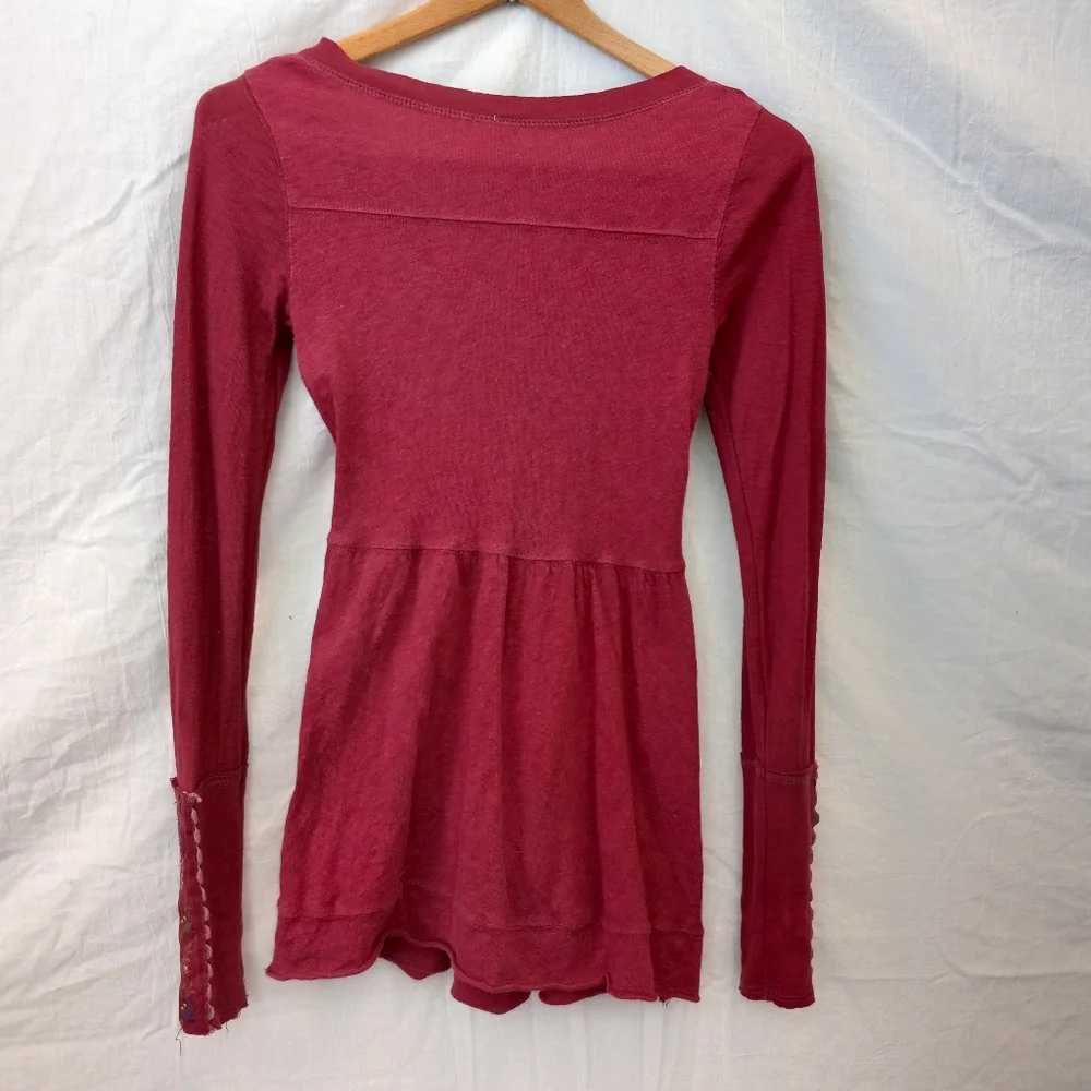 Free People pink long sleeved top, size extra small - Picture 2 of 5